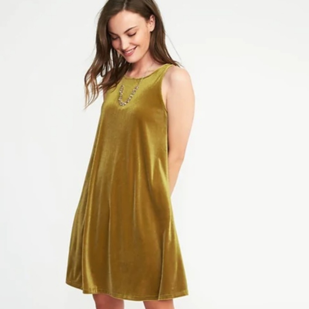 EUC Velvet Sleeveless Dress